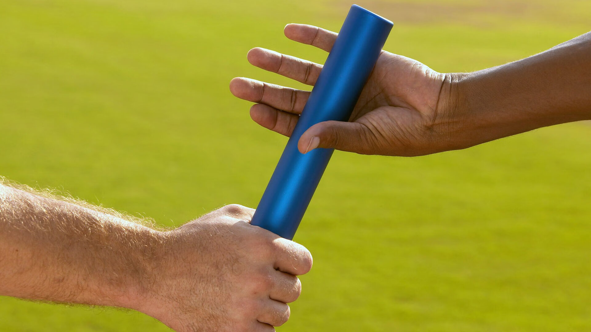 亚历克斯·格林伍德展现成熟防守技巧，成为袋鼠队稳定之选，格林伍德打什么位置