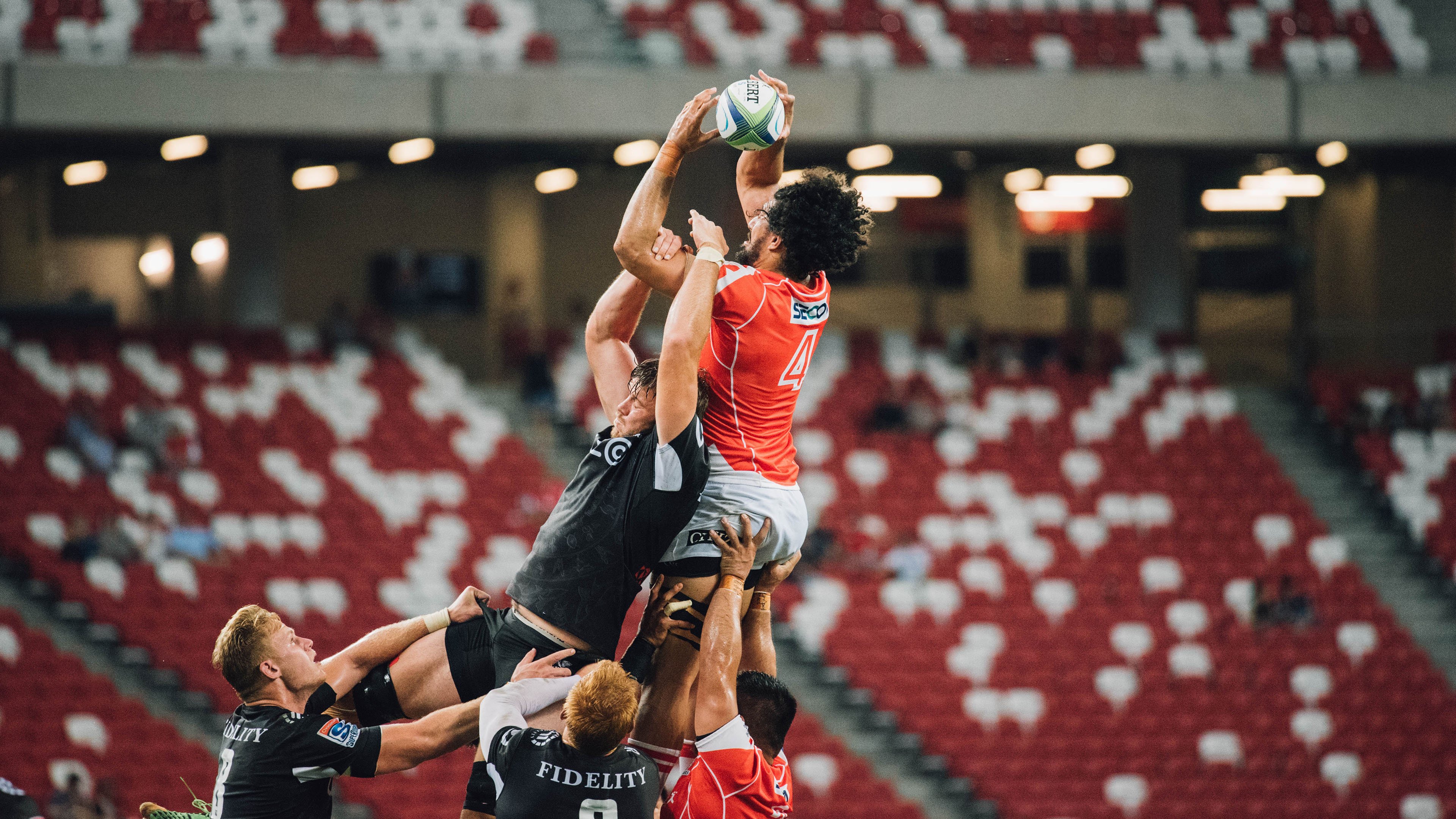 格斗UFC：超级对决震撼全场，擂台火爆！，ufc越级挑战